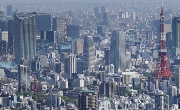 Τέσσερις άνθρωποι τραυματίστηκαν σε επίθεση με μαχαίρι σε τρένο στο Τόκιο