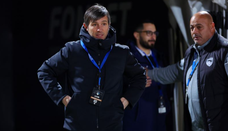 Στην Αμέρικα βελτίωσε και τα αγγλικά του…