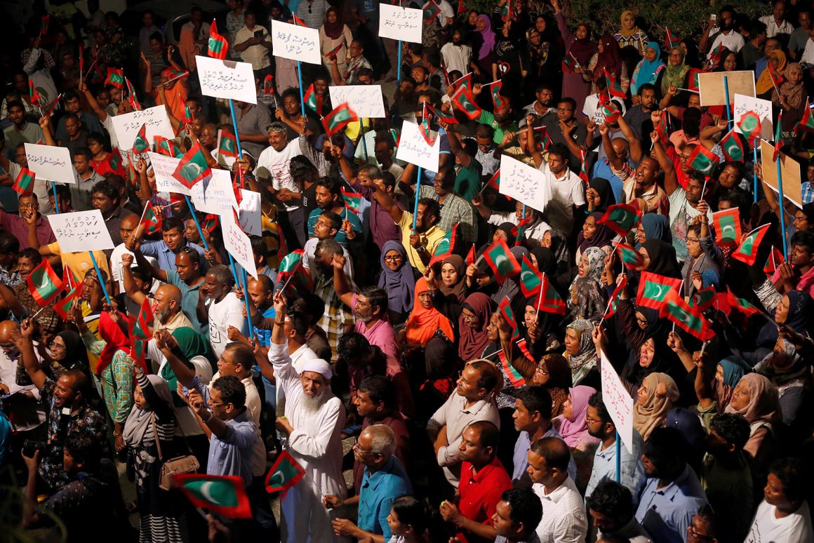 Σε κατάσταση εκτάκτου ανάγκης οι Μαλδίβες – Συστάσεις από Υπουργείο Εξωτερικών