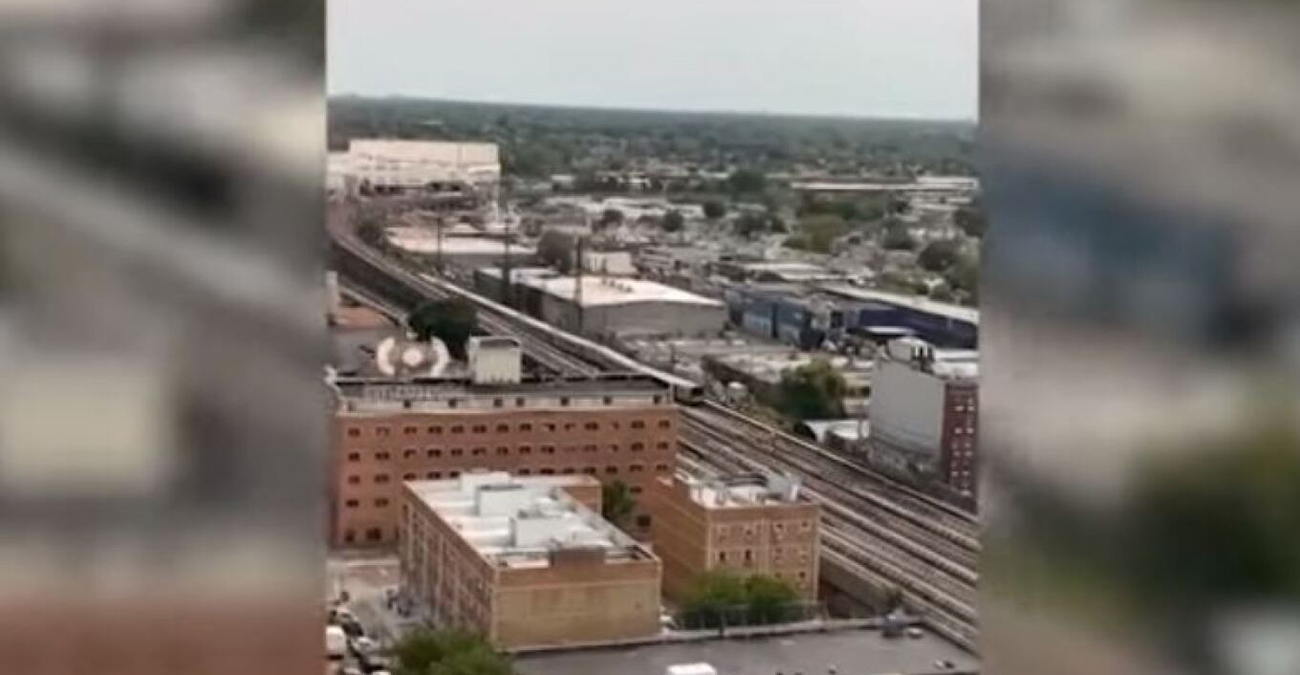 Βίντεο: Εκτροχιασμός τρένου σε προάστιο της Νέας Υόρκης - Τουλάχιστον επτά τραυματίες
