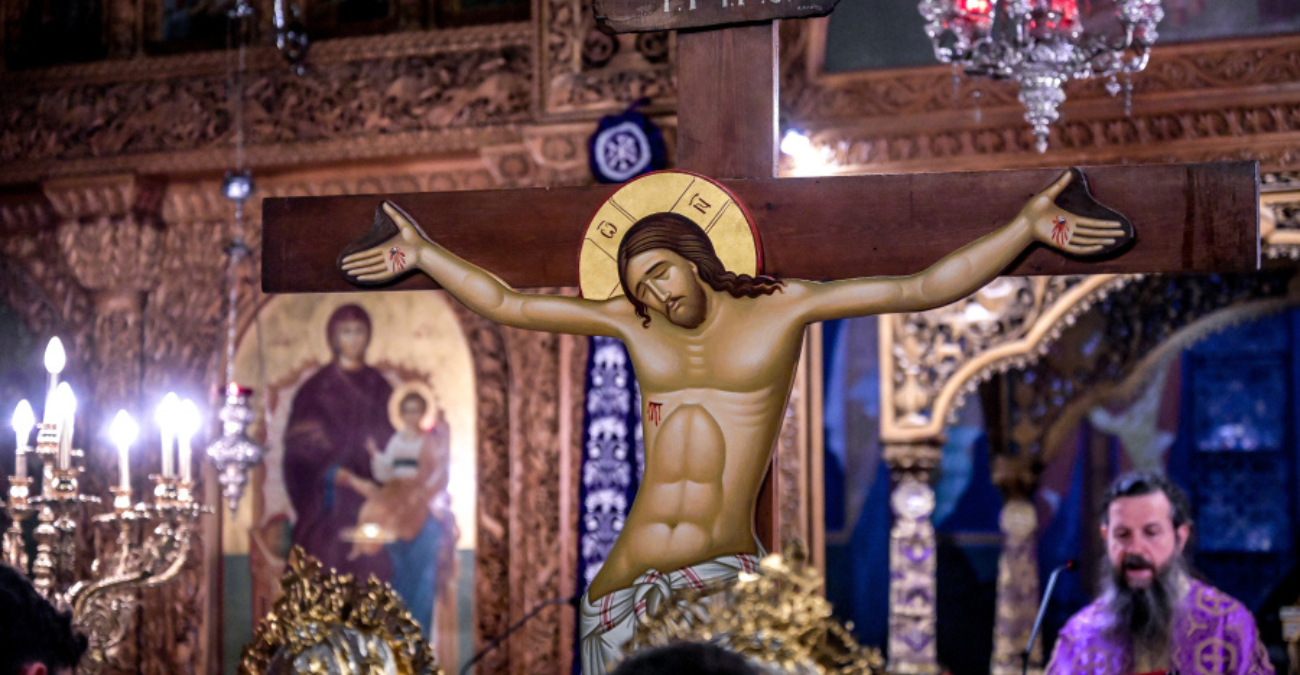 «Σταματήστε το αυτό έξω από τις εκκλησίες» – Αγανάκτηση πολίτη στη Λεμεσό