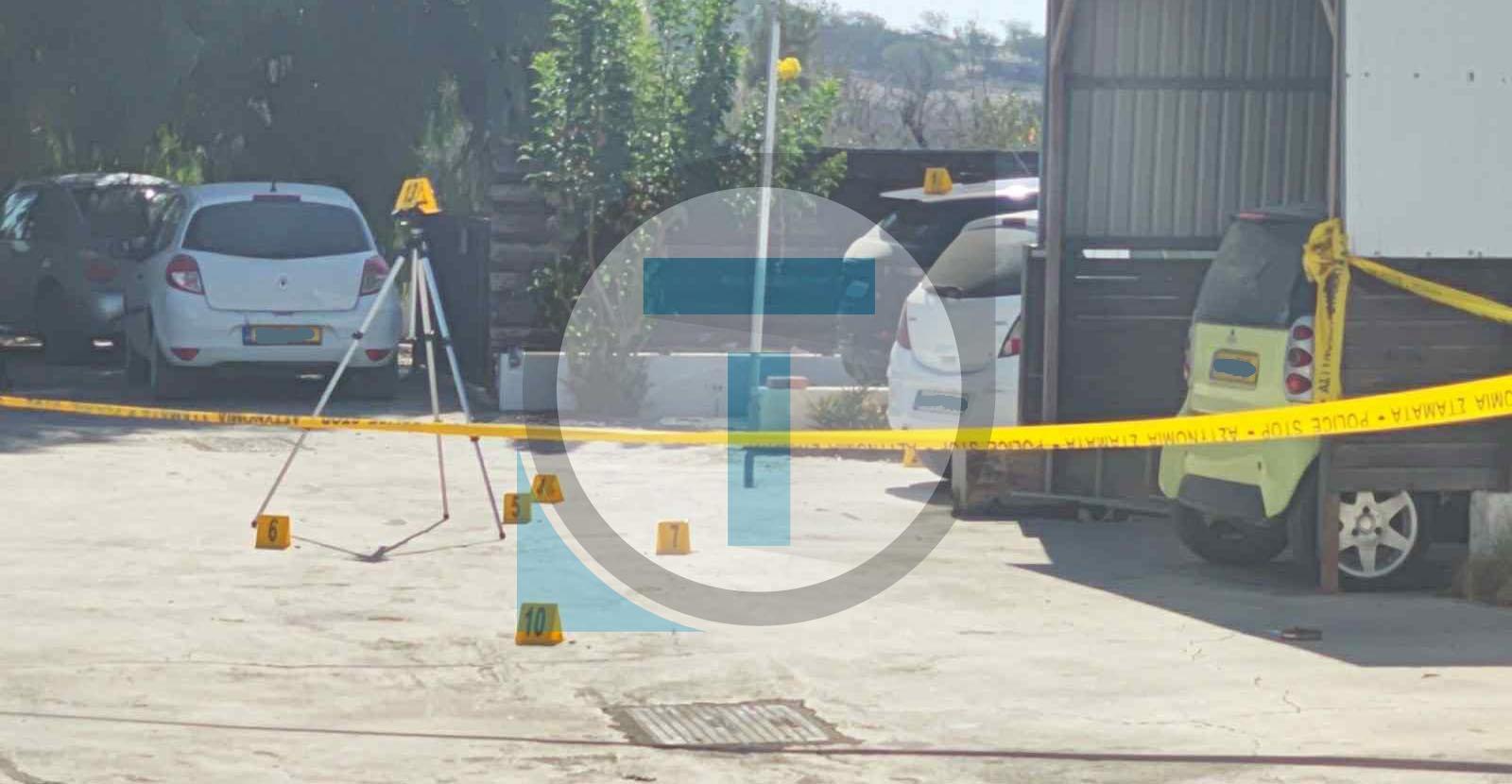 Από πυροβόλο όπλο οι σφαίρες στο όχημα της 25χρονης - Δείτε φωτογραφίες από τη σκηνή 