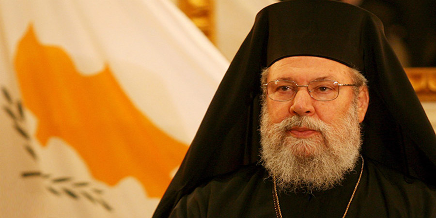 ΑΚΕΛ: «Ο Αρχιεπίσκοπος επέλεξε να κηρύξει τη μισαλλοδοξία»