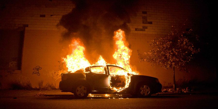 ΠΑΦΟΣ: Εμπρησμός Mercedes 24χρονης - Εντοπίστηκε εύφλεκτη ύλη