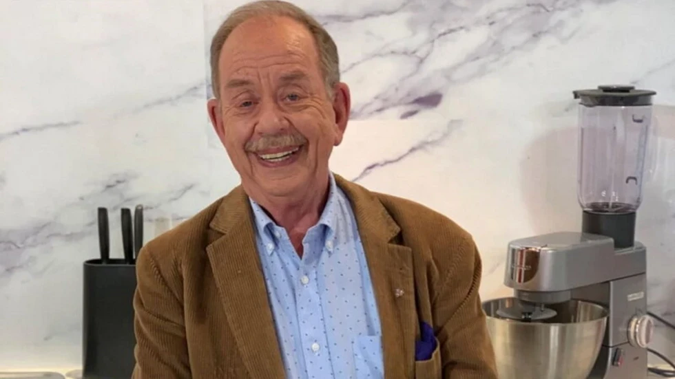 Ηλίας Μαμαλάκης: Αποκαλύπτει πώς έχασε κιλά και τι πραγματικά σκέφτεται για την τηλεοπτική μαγειρική σήμερα