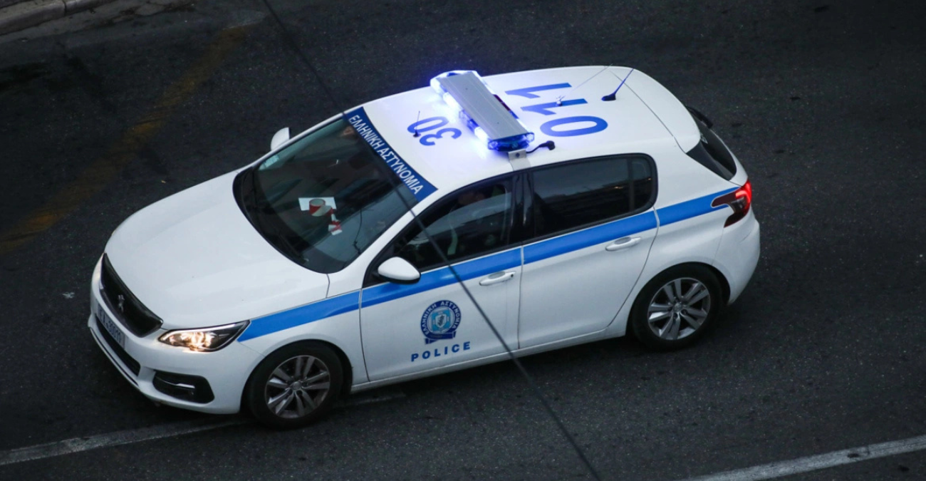 Ηράκλειο: Πάνω από 100 πυροβολισμοί σε αρραβώνα - Βρέθηκαν στο σπίτι όπλο και εκατοντάδες σφαίρες
