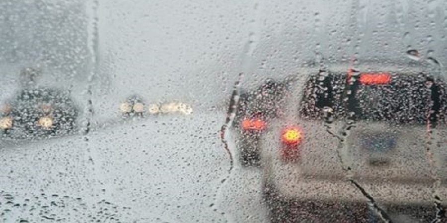 Οδηγοί προσοχή - Καταρρακτώδεις βροχές στον αυτοκινητόδρομο Λεμεσού-Πάφου - Συσσωρεύθηκε νερό στο οδόστρωμα