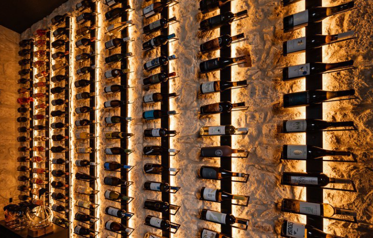 Αυτό είναι το wine bar-restaurant που θα σε κερδίσει από την πρώτη…γουλιά – Μια εμπειρία που θα σε συναρπάσει