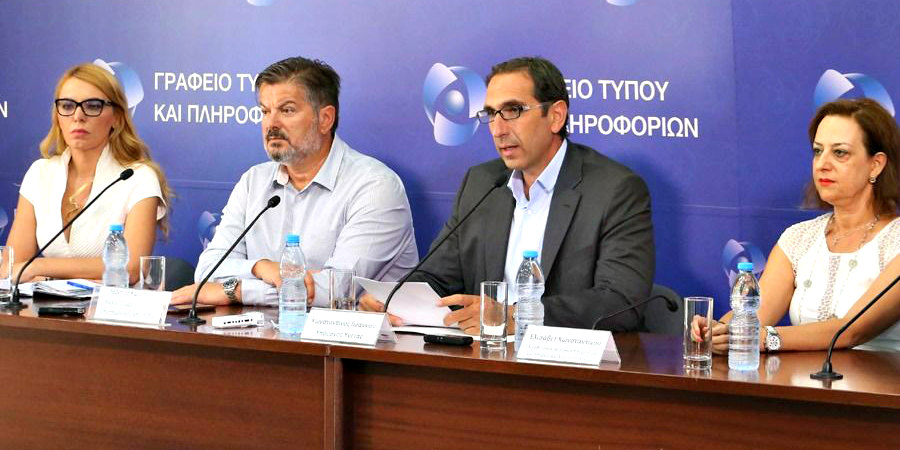Όλα τα μέτρα που ανακοίνωσε ο υπουργός Υγείας - Δωρεάν το εμβόλιο για όλους τους Κύπριους -VIDEO