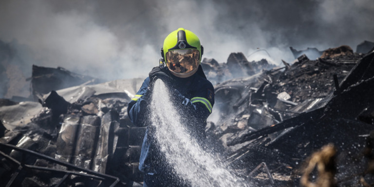 ΕΚΤΑΚΤΟ - ΕΛΛΑΔΑ: Πυρκαγιά στην Κοζάνη – Δυνάμεις πυρόσβεσης στο σημείο  - ΒΙΝΤΕΟ 