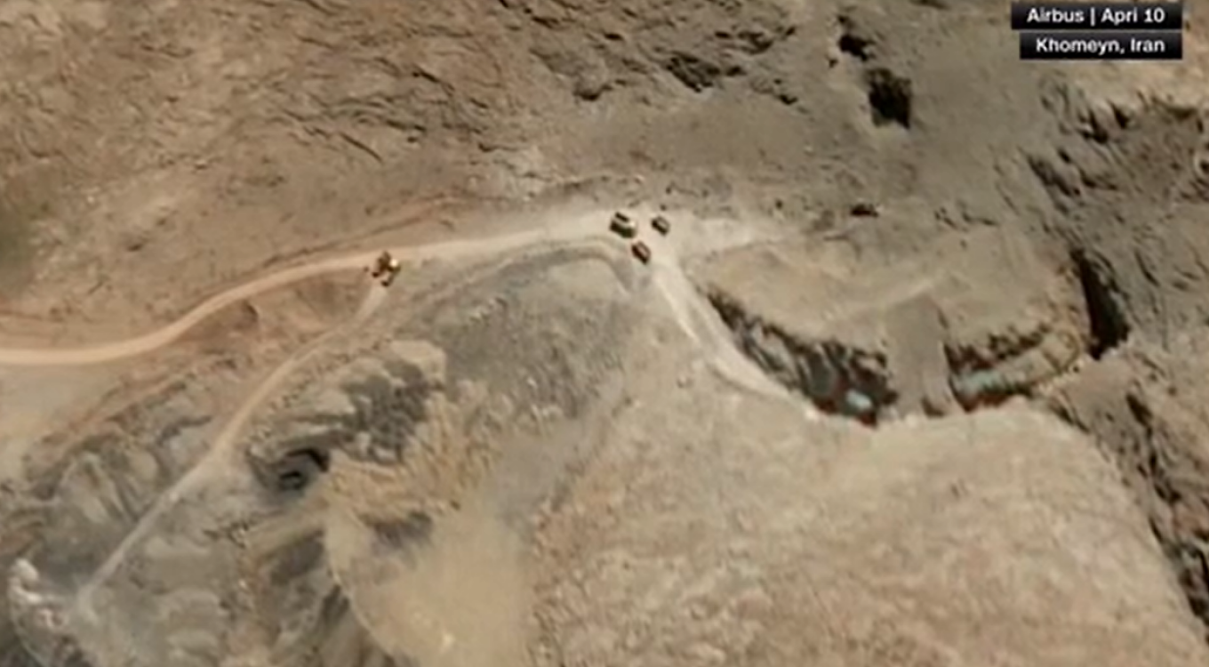 CNN: Οι Ιρανοί ξεθάβουν εκτοξευτές πυραύλους που είχαν κρύψει σε υπόγεια τούνελ - Δείτε βίντεο