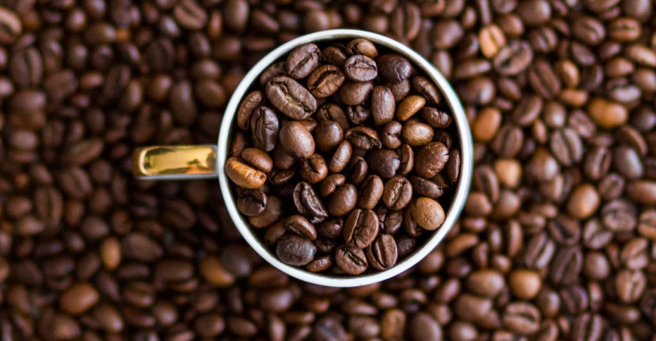 Κόκκοι καφέ όπως... χρυσός - Σε υψηλό δυο ετών οι τιμές στον Arabica