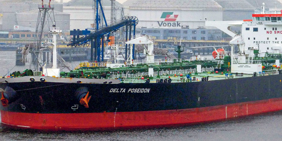Κομισιόν σε Ιράν: «Απαράδεκτη» η κατάσχεση των δύο ελληνικών πλοίων