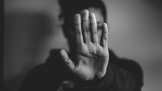 Τη βία έναντι των γυναικών αναδεικνύει η γυναικοκτονία στη Χλώρακα