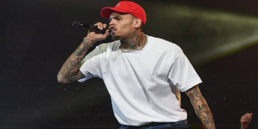Συνελήφθη ο Chris Brown – Αντιμέτωπος με βαρύτατες κατηγορίες 