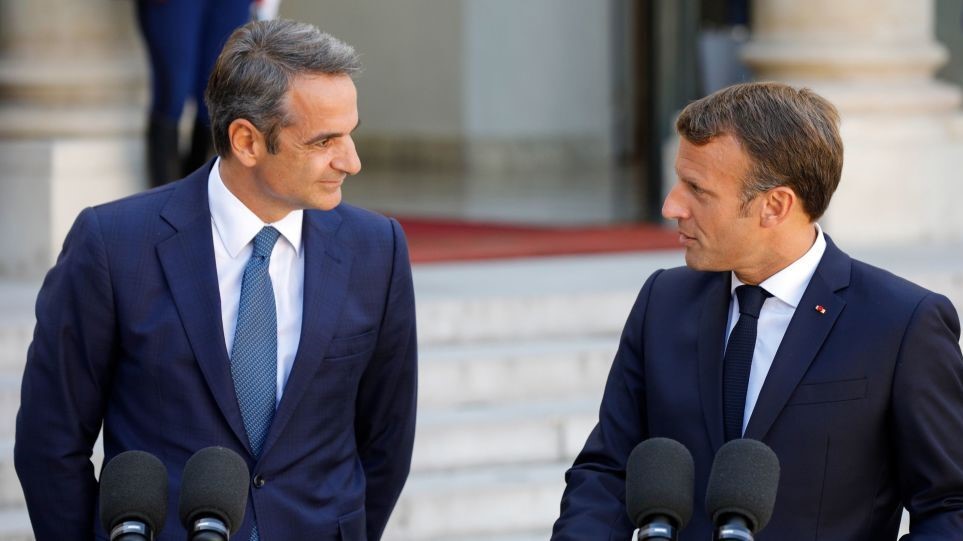 Ελλάδα - Γαλλία: Τι προβλέπει η συμφωνία αμυντικής συνδρομής - Υπογραφές για αγορά 3+1 φρεγατών Belhara