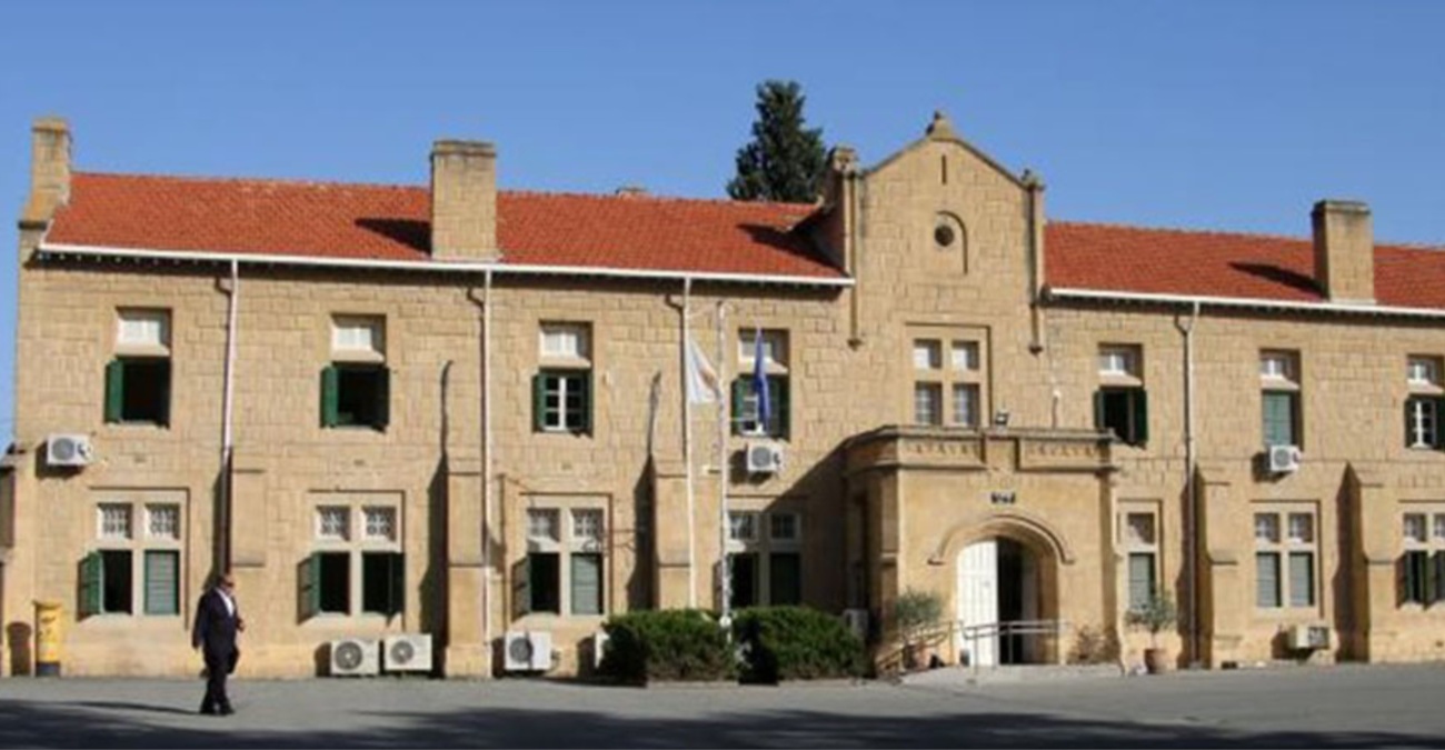 Νέα αναβολή στη δίκη της Γερμανίδας κτηματομεσίτριας - Πότε θα γίνουν οι αγορεύσεις 