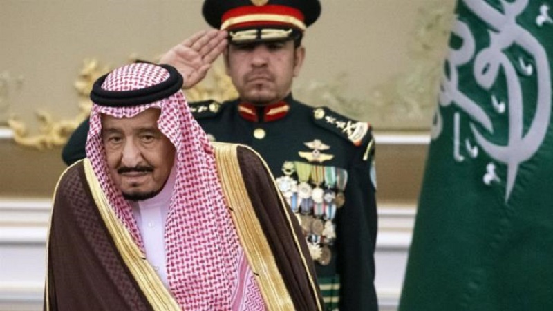 ΔΙΕΘΝΕΣ: Καθαιρέσεις στη Σαουδική Αραβία, συμπεριλαμβανομένων γαλαζοαίματων - Γίνεται λόγος για 'κατάχρηση εξουσίας'
