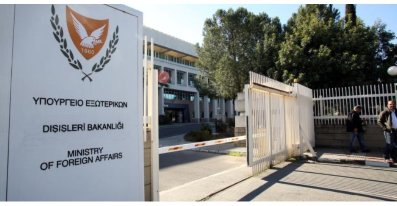 ΥΠΕΞ: Καταδικάζει την παράνομη επίσκεψη Γιλμάζ στα κατεχόμενα – «Σταθεροί στον στόχο της επανένωσης»