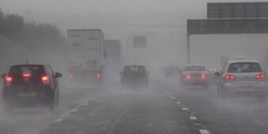Ο κακός χαμός στον αυτοκινητόδρομο: Δεύτερο τροχαίο ατύχημα και περιορισμένη ορατότητα λόγων βροχών 