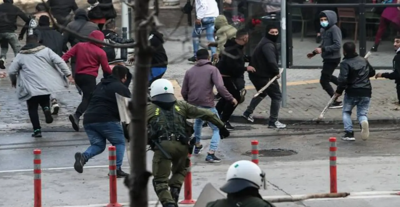 Θεσσαλονίκη: Εντοπίστηκε η δεύτερη σφαίρα από τον πυροβολισμό του 16χρονου Ρομά