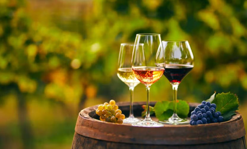 Μύθος ή αλήθεια: Ένα ποτήρι κρασί την ημέρα είναι φάρμακο για την καρδιά μας;