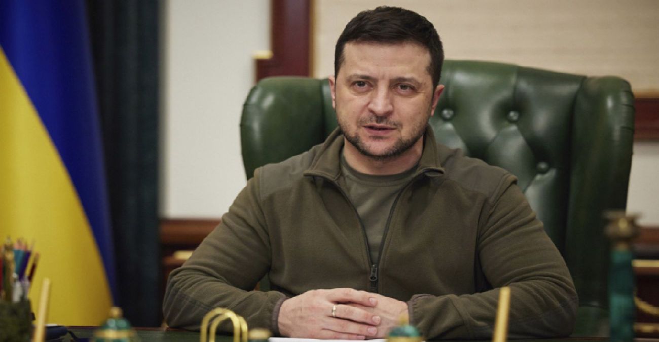 Ο Ζελένσκι ανακοίνωσε την επιτυχή δοκιμή ουκρανικού πύραυλου μεγάλου βεληνεκούς