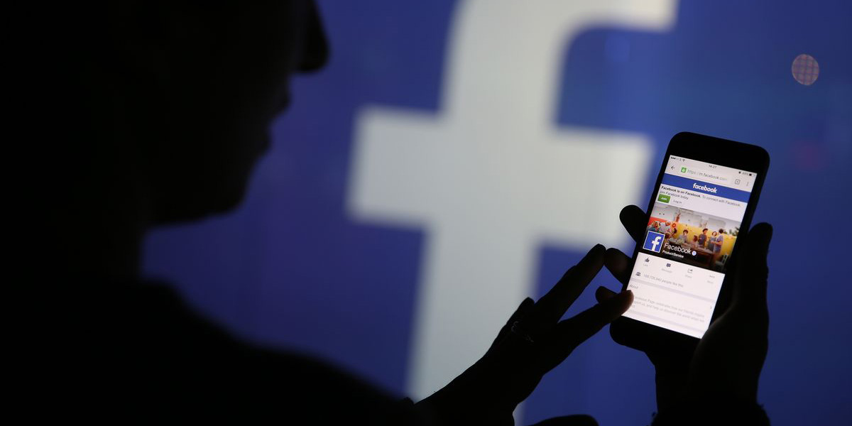 Facebook: Έχασε για πρώτη φορά καθημερινούς χρήστες - «Βουτιά» 22% στο χρηματιστήριο