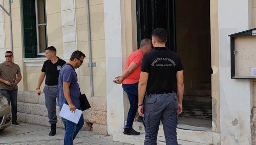 Υπό 8ήμερη κράτηση 24χρονος ύποπτος για κατοχή - διάδοση παιδικής πορνογραφίας
