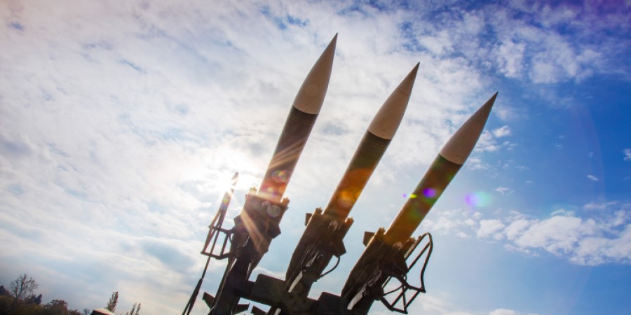 ΗΠΑ, Ιαπωνία και Νότια Κορέα καταδικάζουν την εκτόξευση βορειοκορεατικών πυραύλων