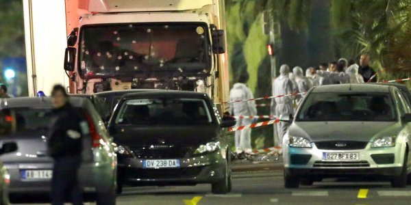 Γαλλία: Νεκρή γυναίκα αστυνομικός έπειτα από επίθεση με μαχαίρι στο Παρίσι