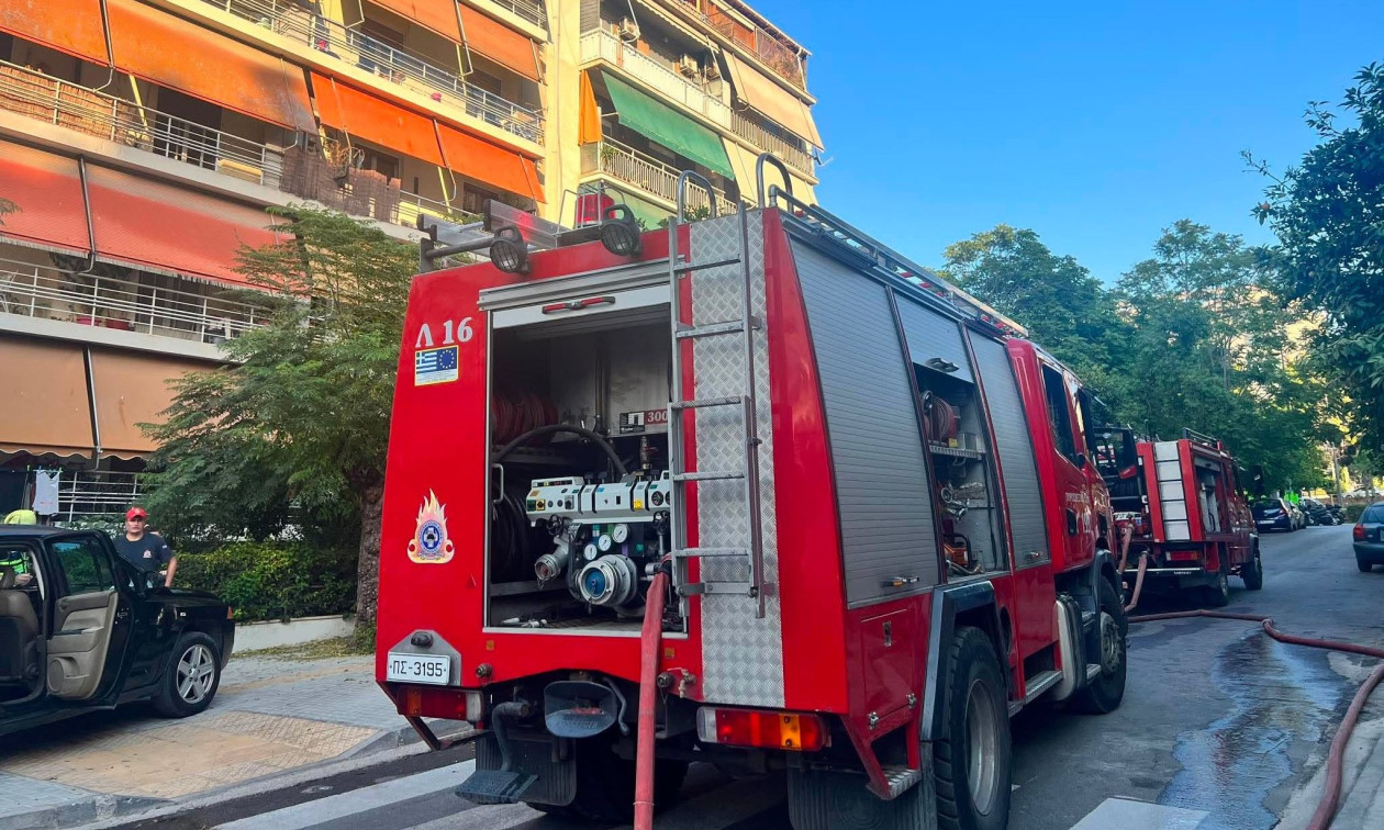 Τραγωδία στην Ελλάδα: Νεκρή γυναίκα σε φωτιά στο σπίτι της - Στο νοσοκομείο ο γιος της
