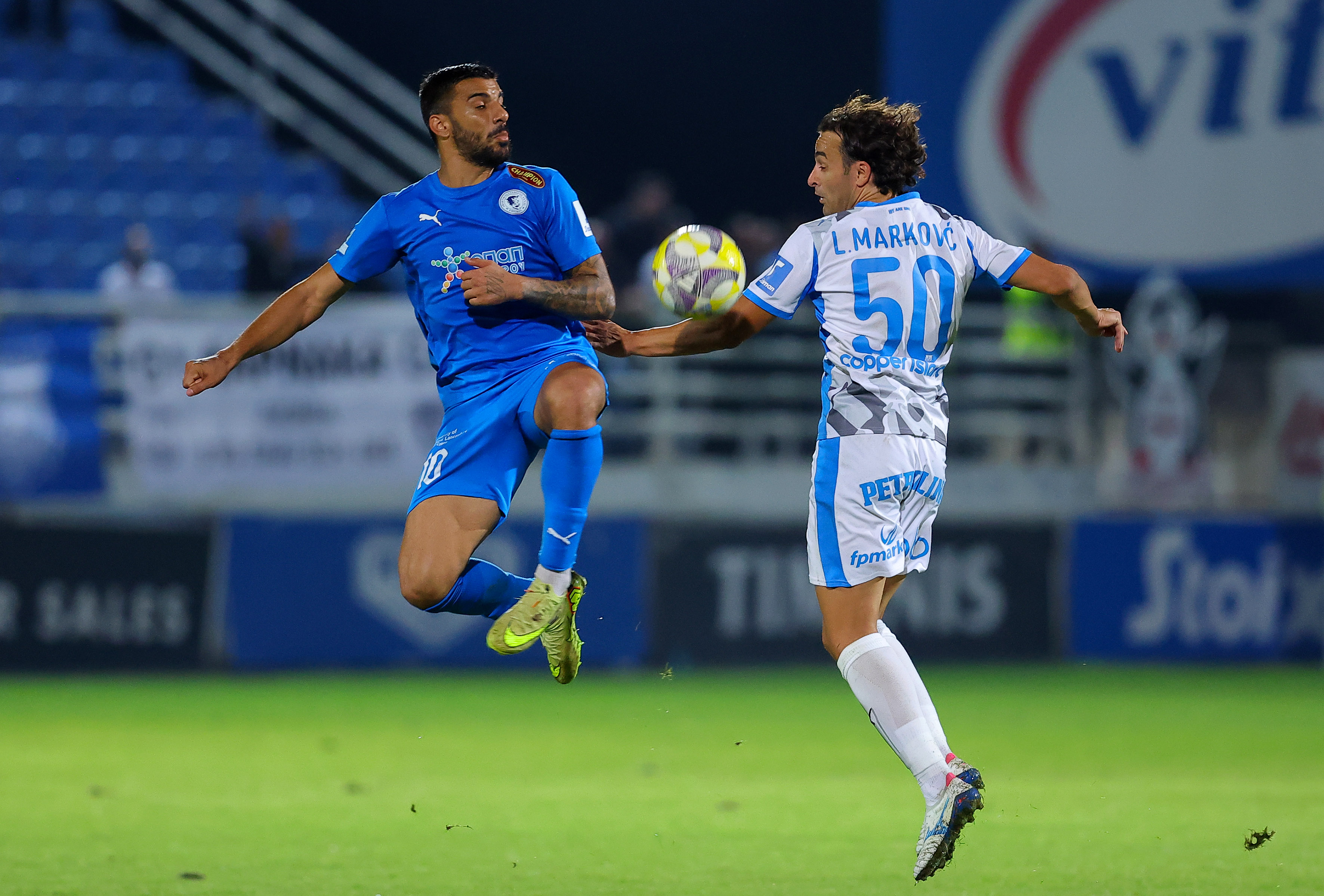 Ο Λάζαρ Μάρκοβιτς «υπέγραψε» το διπλό