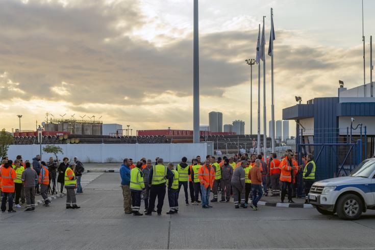 Αναστέλλουν την αυριανή 24ωρη απεργία τους οι λιμενεργάτες, στο λιμάνι Λεμεσού 
