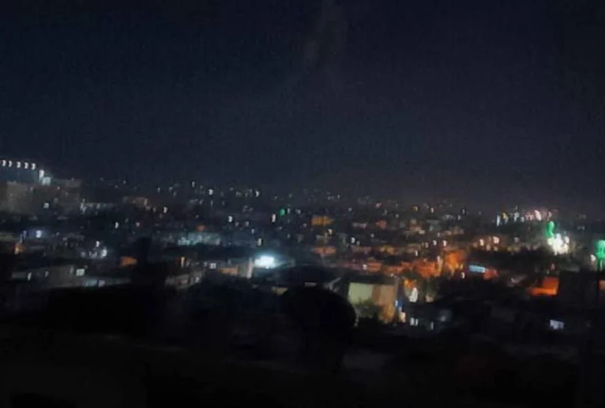 Συρία: Αναφορές για ισραηλινή επίθεση στα περίχωρα της Δαμασκού - Ακούστηκαν εκρήξεις