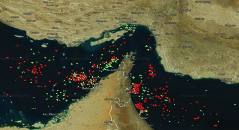 UKMTO: Φορτηγό πλοίο χτυπήθηκε από πυρά περιπολικού του Ιράν ανοικτά του Ομάν