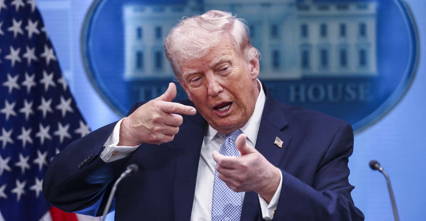 LIVE/ Τραμπ για Ιράν: Ένας ολόκληρος πολιτισμός θα πεθάνει απόψε, 47 χρόνια εκβιασμού, διαφθοράς και θανάτου θα τελειώσουν