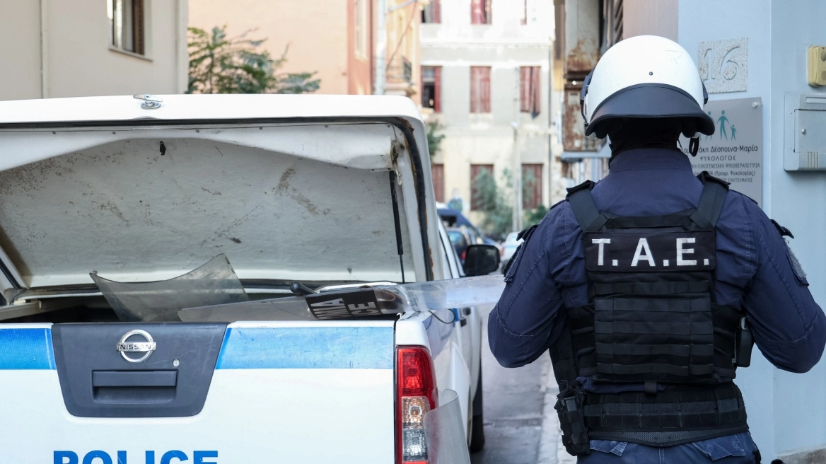 Κρήτη: Έφοδος της Αστυνομίας στον Μυλοπόταμο με αφορμή την υπόθεση του Ελληνοκαναδού
