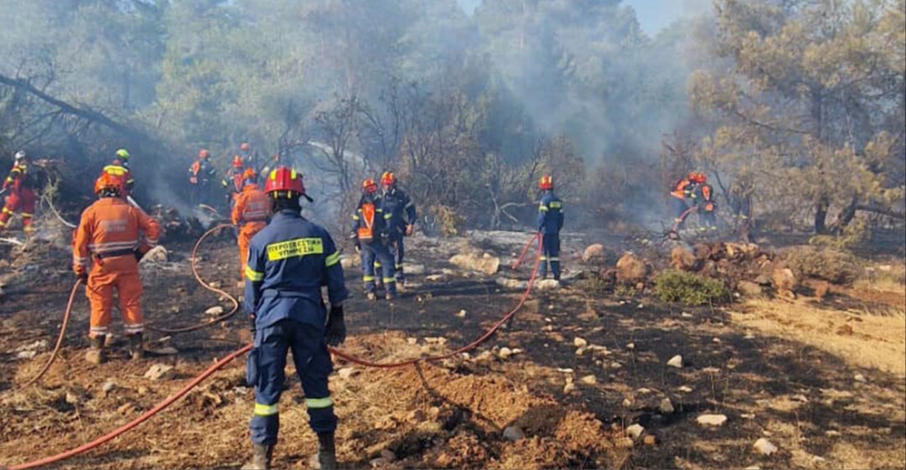 Κακόβουλη η φωτιά στα Μανδριά – Καταστροφή στο παρά πέντε, απέτρεψαν τα χειρότερα