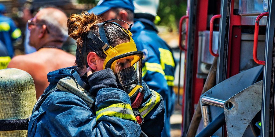 Σοκάρουν τα στοιχεία στην Επ. Εμπορίου - Επτά νεκροί το 2025 από πυρκαγιές λόγω δυσλειτουργίας ηλεκτρικών συσκευών