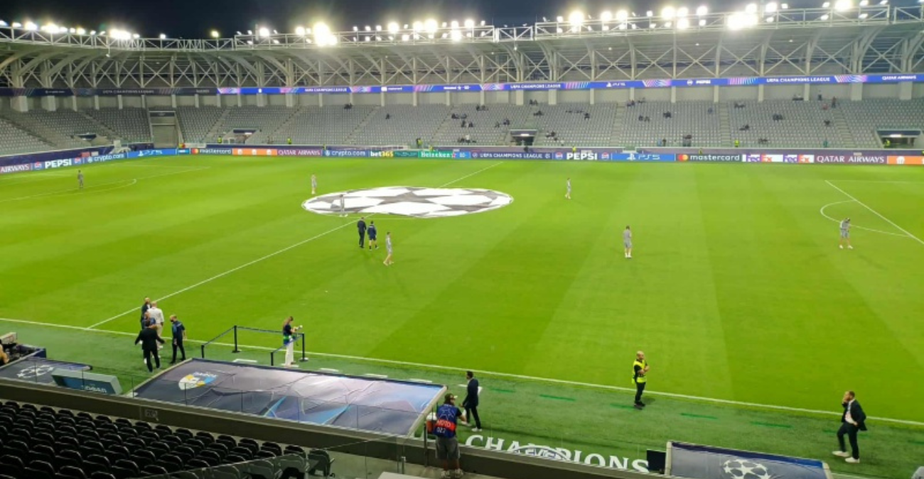 Στάδιο Αλφαμέγα: Ετοιμάζουν ΚΟΡΕΟ οι Παφίτες - Δείτε ΦΩΤΟΓΡΑΦΙΕΣ!