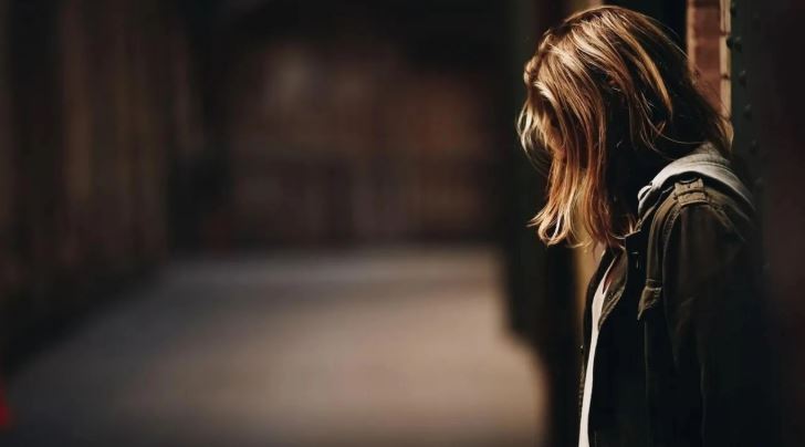 Ελλάδα: Η συγκλονιστική κατάθεση της 14χρονης – θύμα βιασμού - «Με ακινητοποίησαν και...»