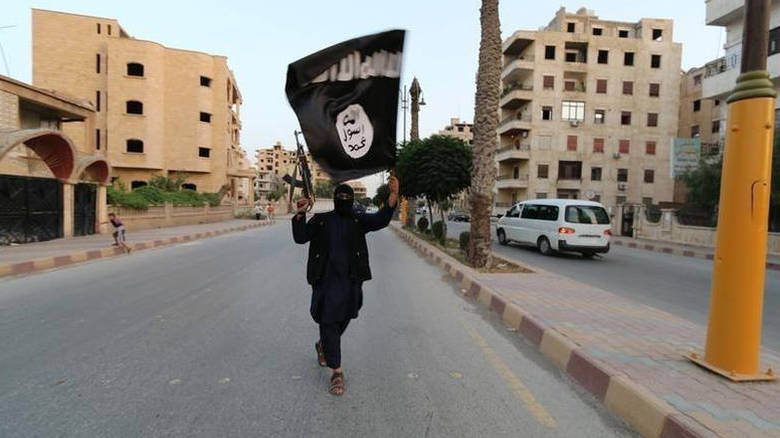 Telegraph: Aντάρτες στη Συρία έκαναν μυστικές ανταλλαγές κρατουμένων με το ISIS