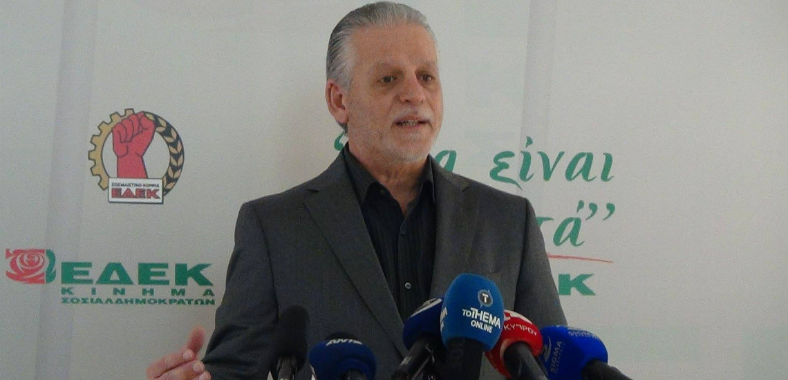 Μαρίνος Σιζόπουλος: «Τα μέλη της επιδημιολογικής να αναλάβουν τις ευθύνες τους για αναποτελεσματικότητα μέτρων»