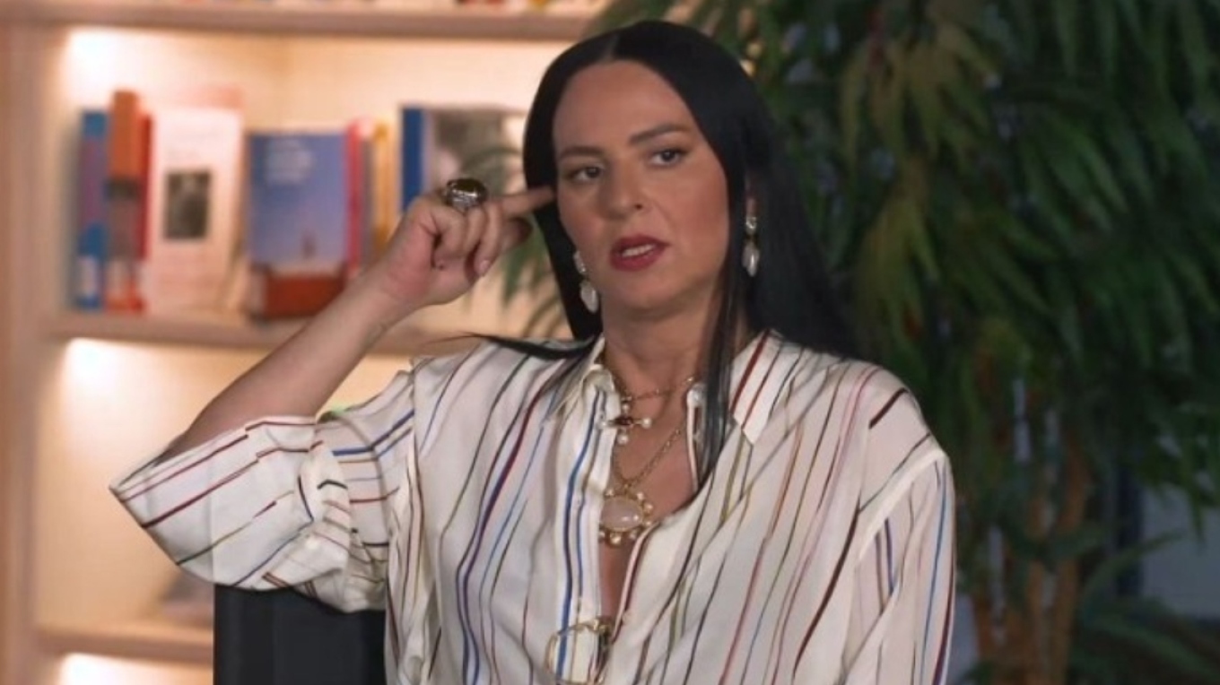 GNTM – Έξαλλη η Ζενεβιέβ Μαζαρί με τον Νάρκισσο: «Ποτέ δεν έχω κόψει τιμολόγιο με πελεκάνο»