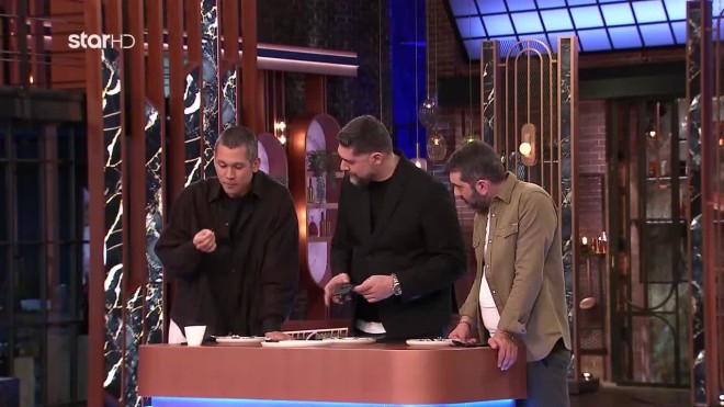 VIDEO: MasterChef: Οι κριτές βρήκαν κόκκαλα στο πιάτο του και τον έβγαλαν υποψήφιο