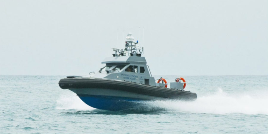 Εντοπίστηκαν 2 σκάφη με 62 παράτυπους μετανάστες στο Κάβο Γκρέκο - Συνελήφθησαν 5 πρόσωπα ως διακινητές