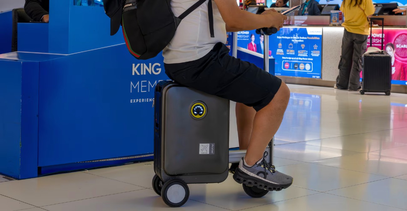 Ιαπωνία: Τι είναι οι κινούμενες βαλίτσες και γιατί προκαλούν αναστάτωση στα αεροδρόμια