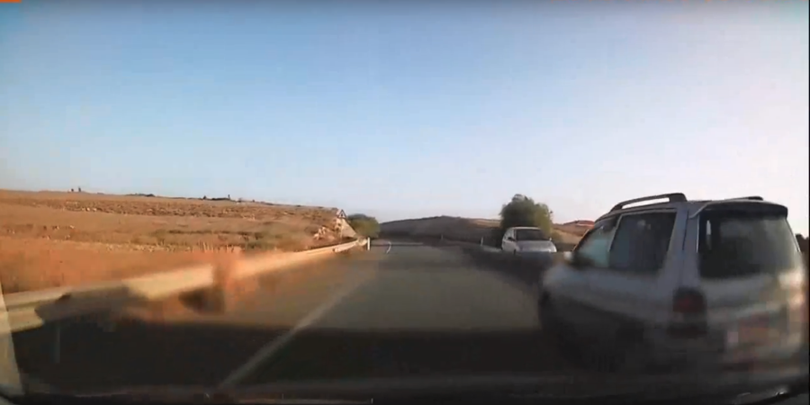 ΚΥΠΡΟΣ: «Δολοφόνος» σε τέσσερις τροχούς – Παραλίγο τραγωδία σε αυτοκινητόδρομο -VIDEO