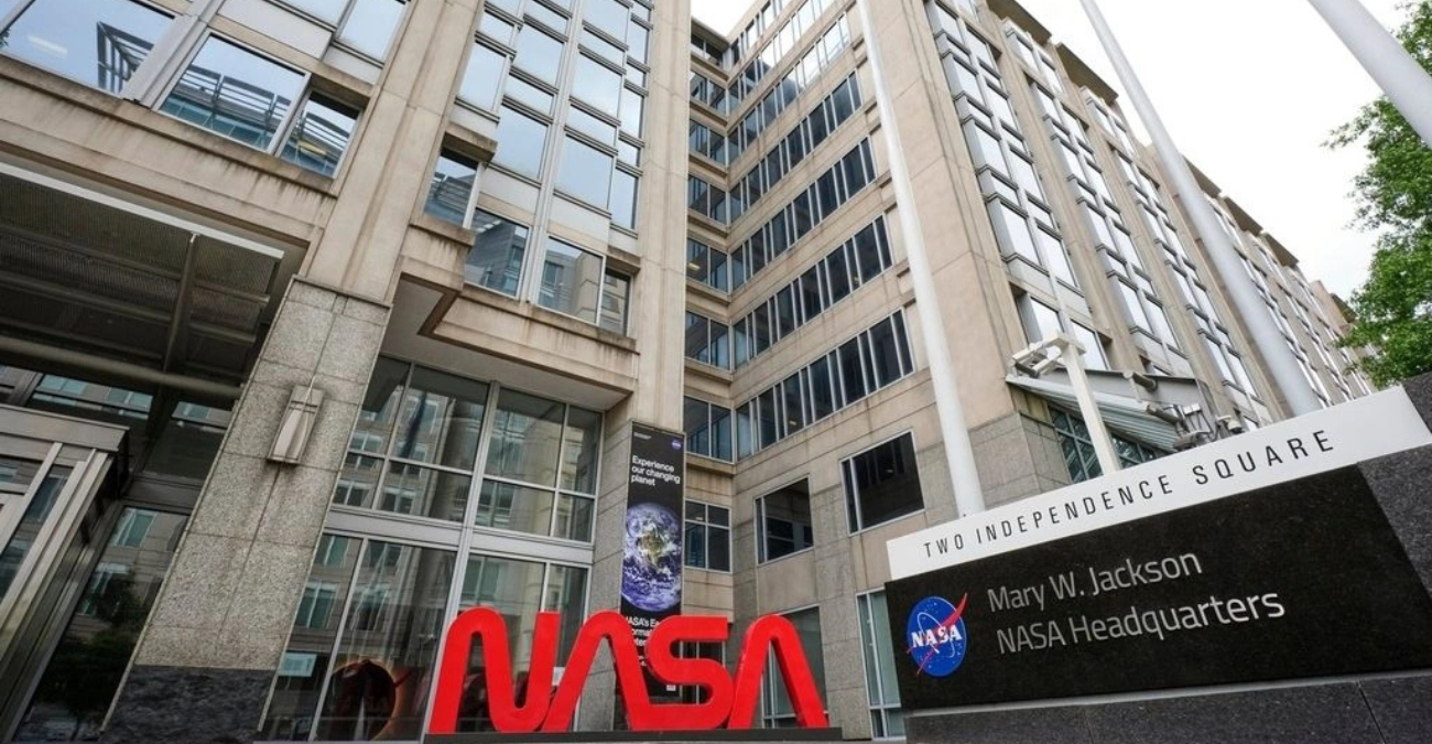 Μαζικές απολύσεις στη NASA - Αποχωρεί το 20% του προσωπικού της